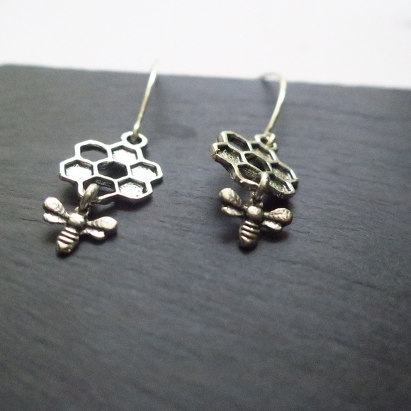 Honeycomb Dangle Bee Threader Earrings Sterling - Picture 2 of 8